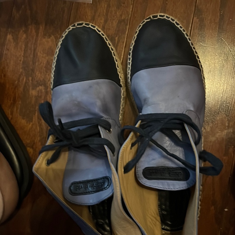 Charles David 2 tone Espadrilles lace up soft leather